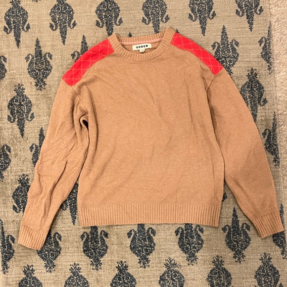 Boden Quilted Patch Jumper - Picture 4 of 5